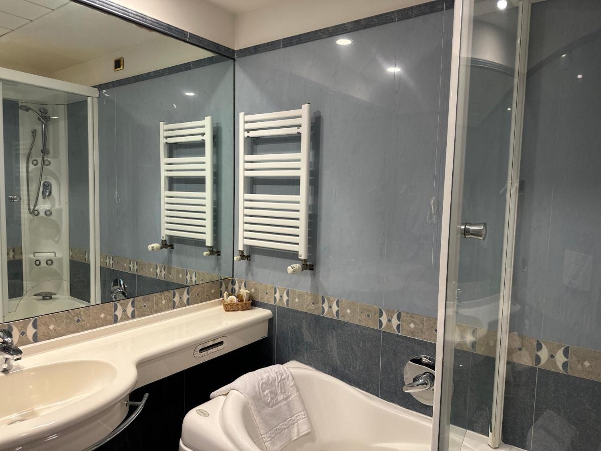 Gardenia Hotel Лаццаро Экстерьер фото